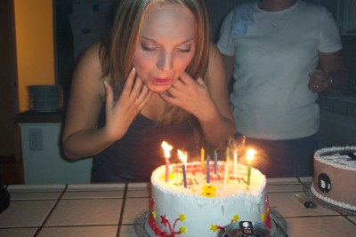 Ash makes her 18th birthday wish & blows out her candles