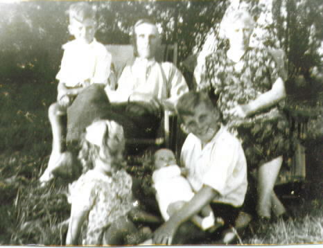1948 Pete, Leo, Dick, Margaret