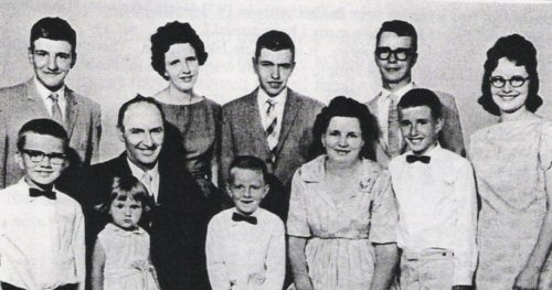 ~1960...(L-R) Neil, Evelyn, Jerome, Lynn, Beatta, Brian, Ragnhild, Keith, Arthur, Leann, Orville