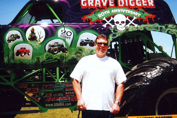 I love big trucks by Ricky Lewis King