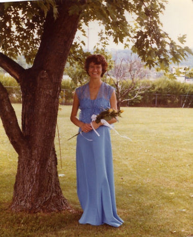 look at karen's smile she was so beautiful !!!