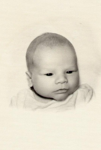 JASON JUNE 11 1971 BIRTH PHOTO.JPG